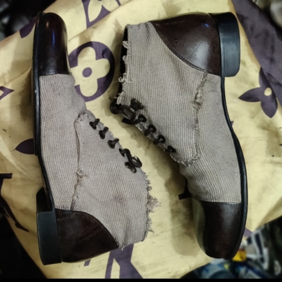 Dolce & Gabbana boots - Picture 6 of 10